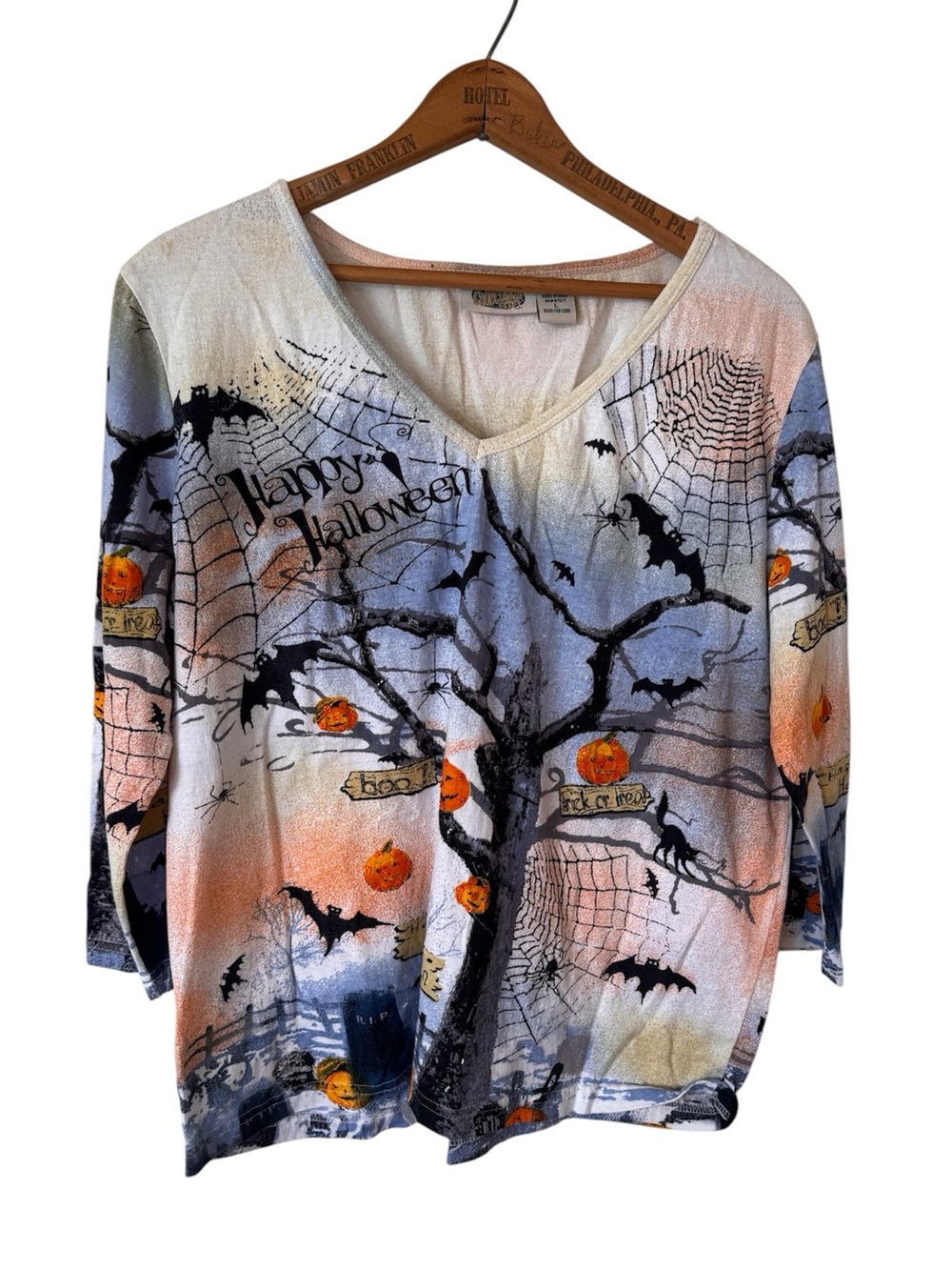Collections Etc Vintage Y2K Halloween Sequin Pumpkin Bat Spider Graveyard Top